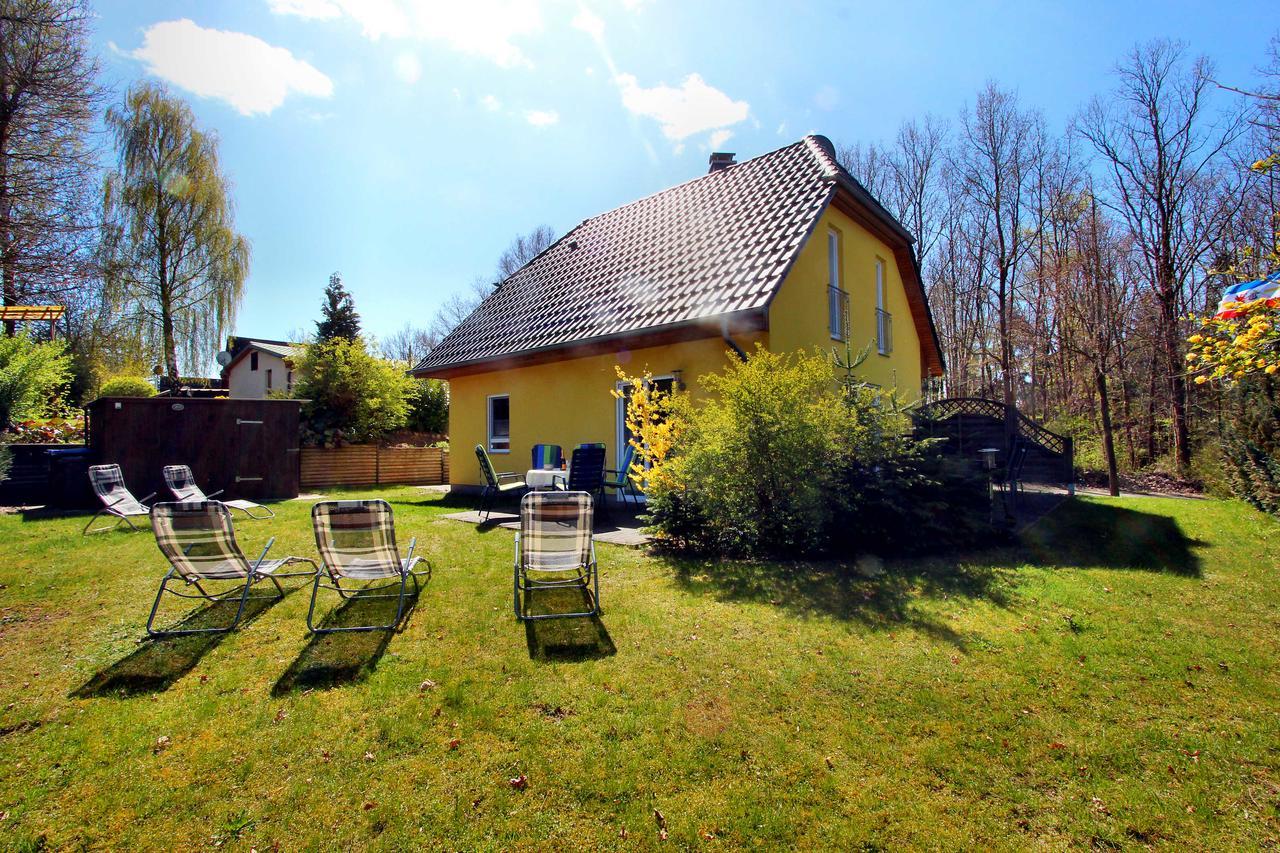Ferien_Haus Seebrise Гёрен-Леббин Экстерьер фото